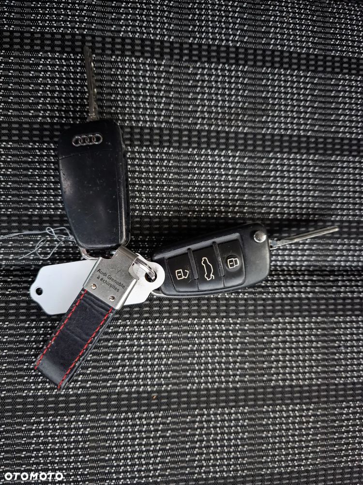 Audi Q3 2.0 TDI - 28