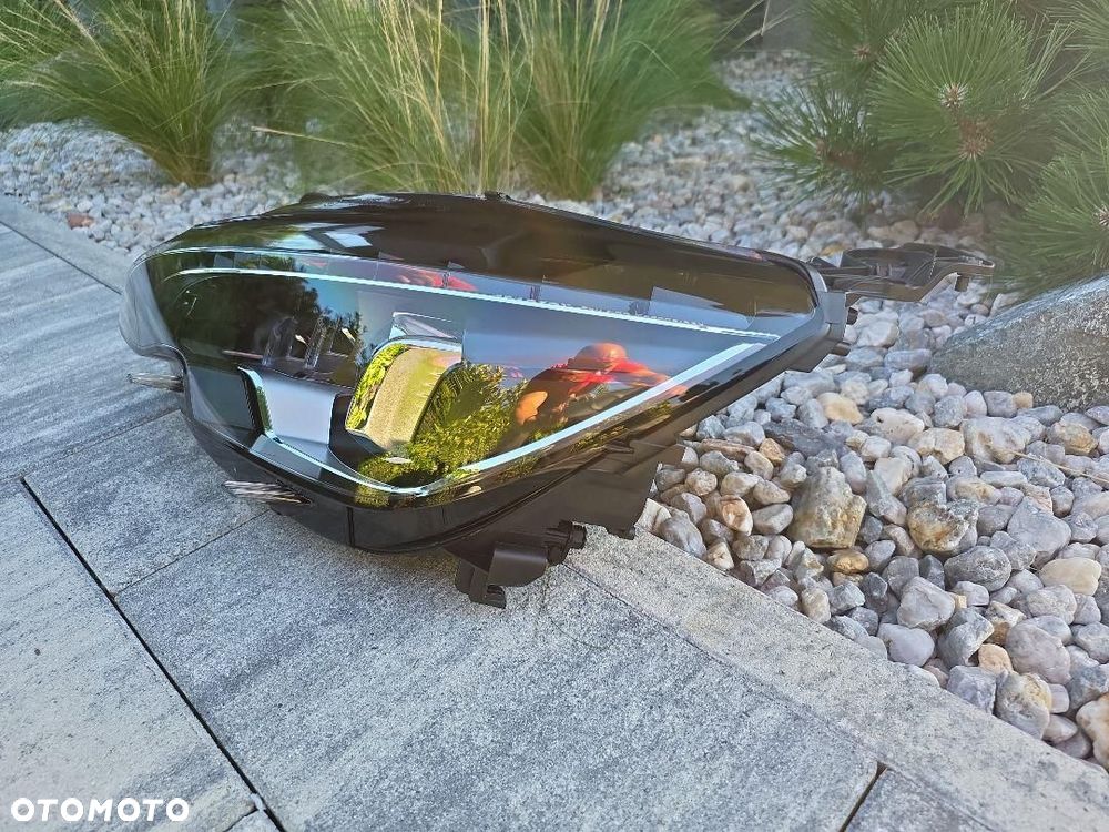 PEUGEOT 308 T9 LIFT Lampa lewa przód Full Led Technology 1618000380-00 - 4