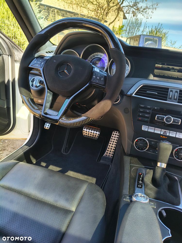 Mercedes-Benz Klasa C 350 4Matic (BlueEFFICIENCY) 7G-TRONIC Avantgarde - 26