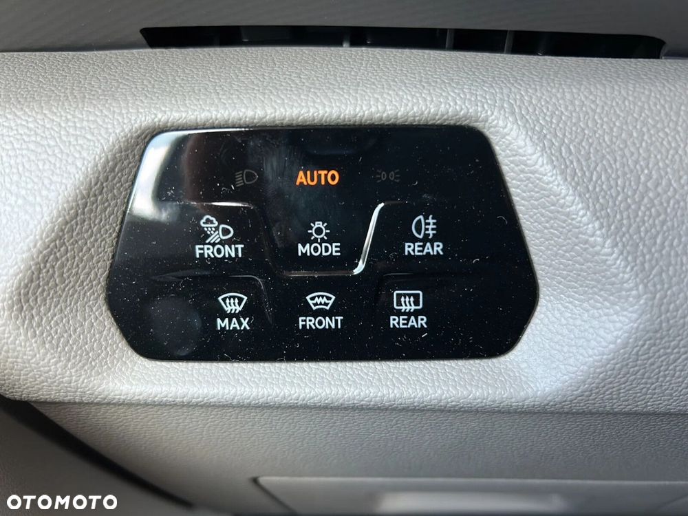 Volkswagen California - 31