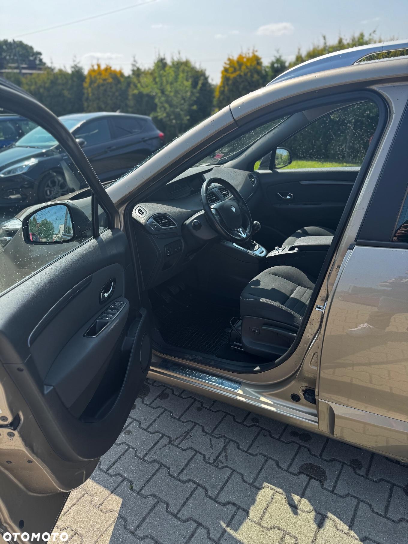 Renault Grand Scenic ENERGY TCe 115 S&S LIMITED - 23