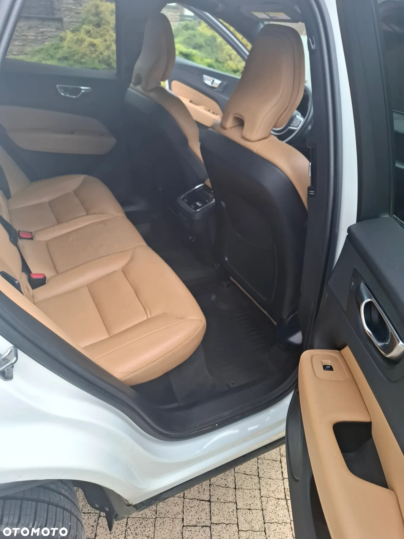 Volvo XC 60 - 11