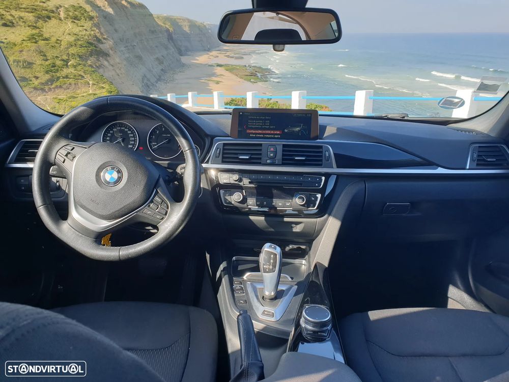 BMW 330 e iPerformance Advantage - 14