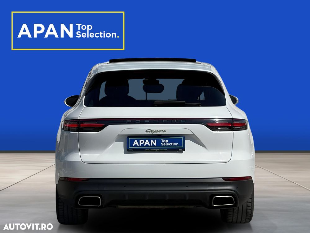Porsche Cayenne - 6