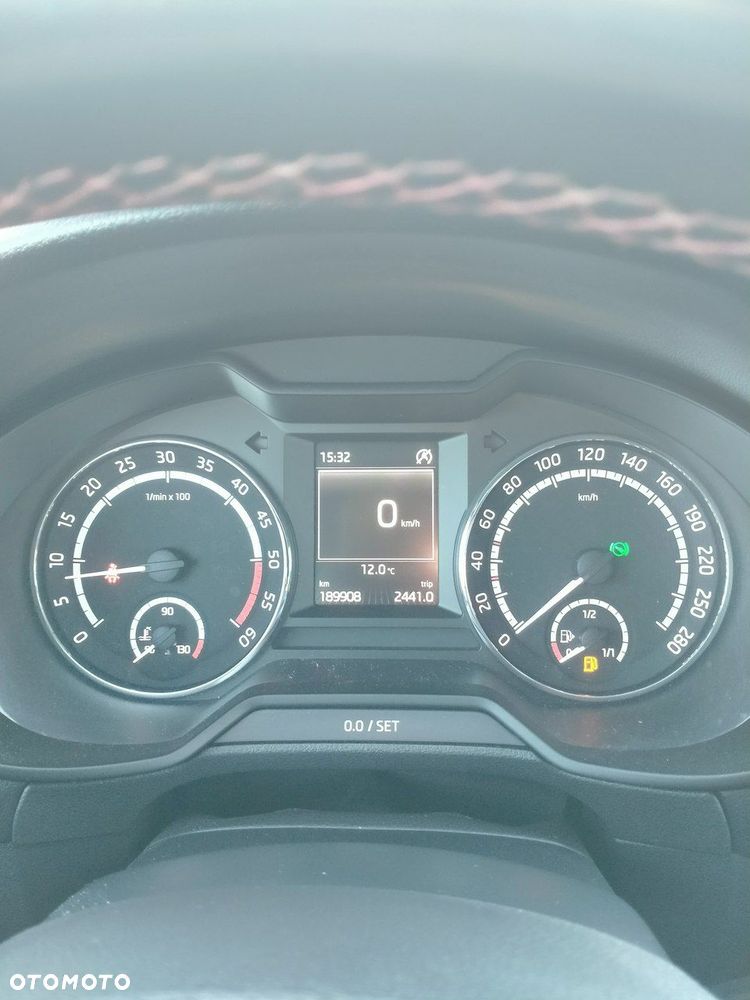 Skoda Octavia 2.0 TDI RS DSG - 13