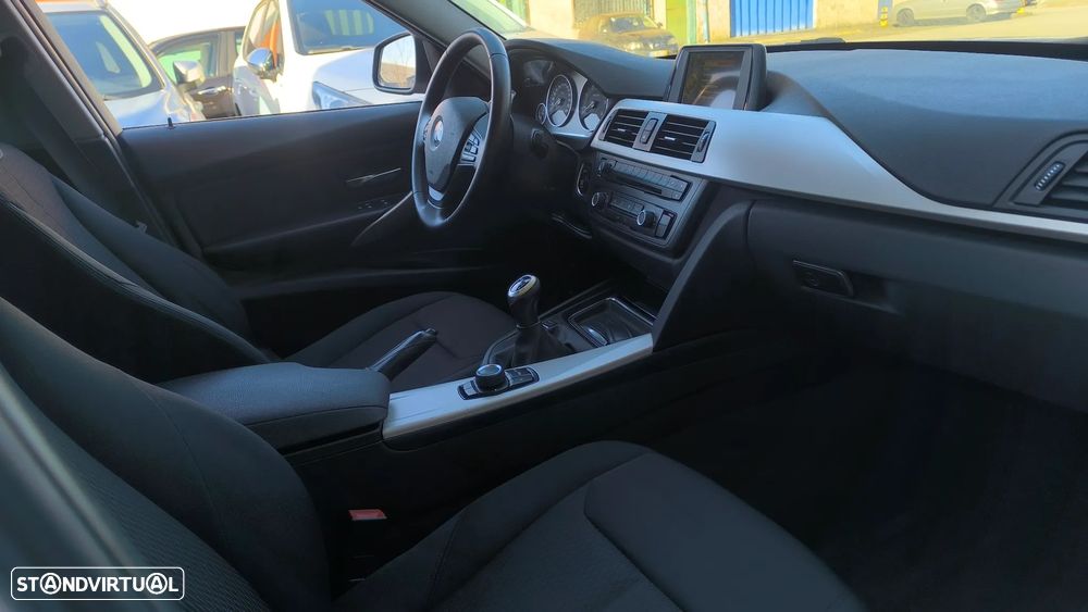 BMW 318 d xDrive Luxury Line - 6