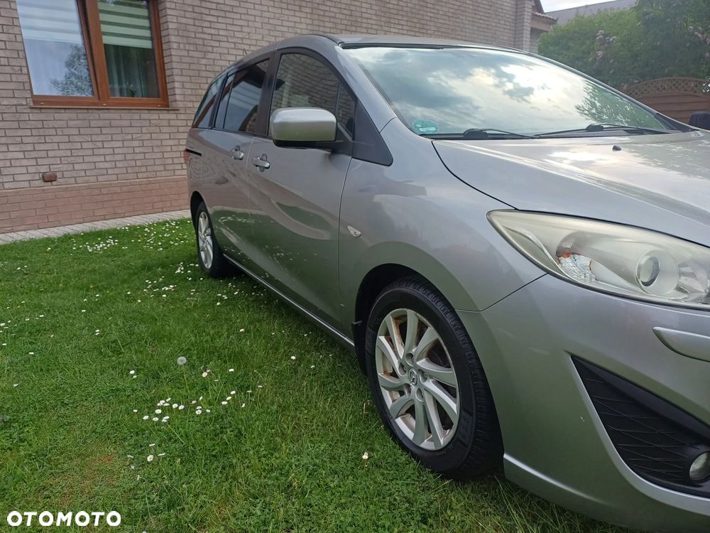 Mazda 5 - 6