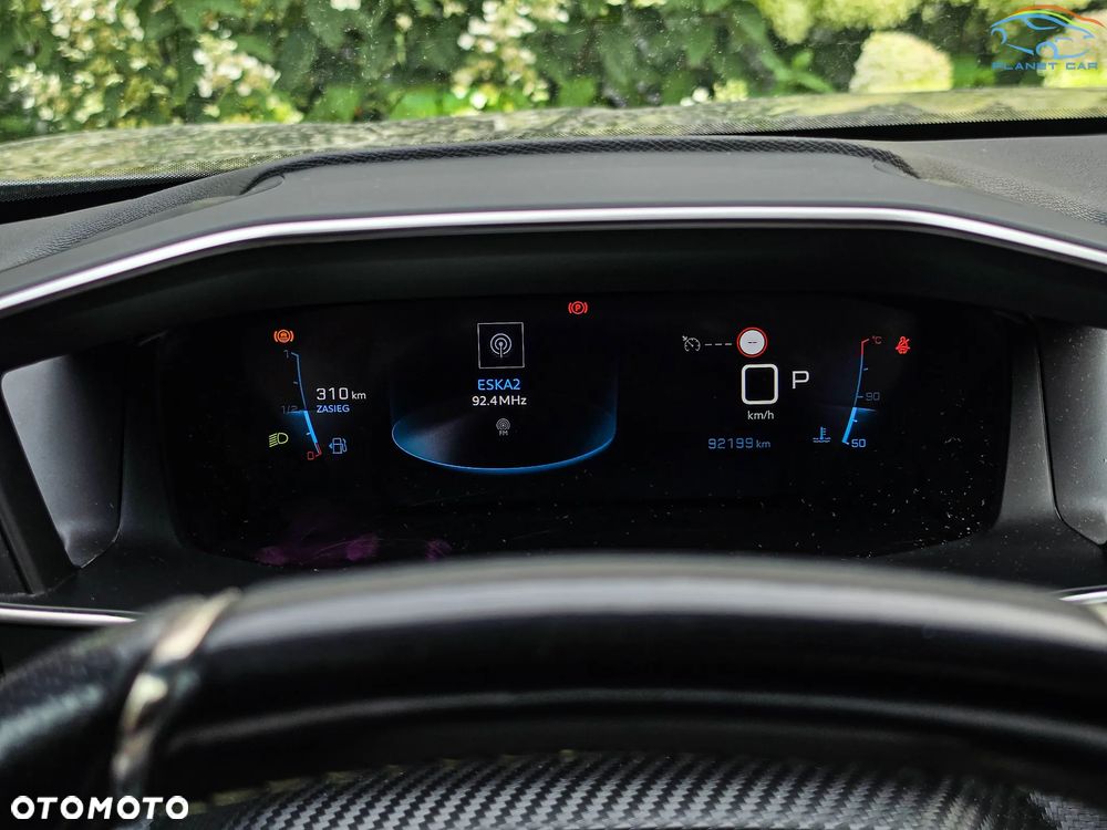 Peugeot 2008 BlueHDi 130 EAT8 GT - 24