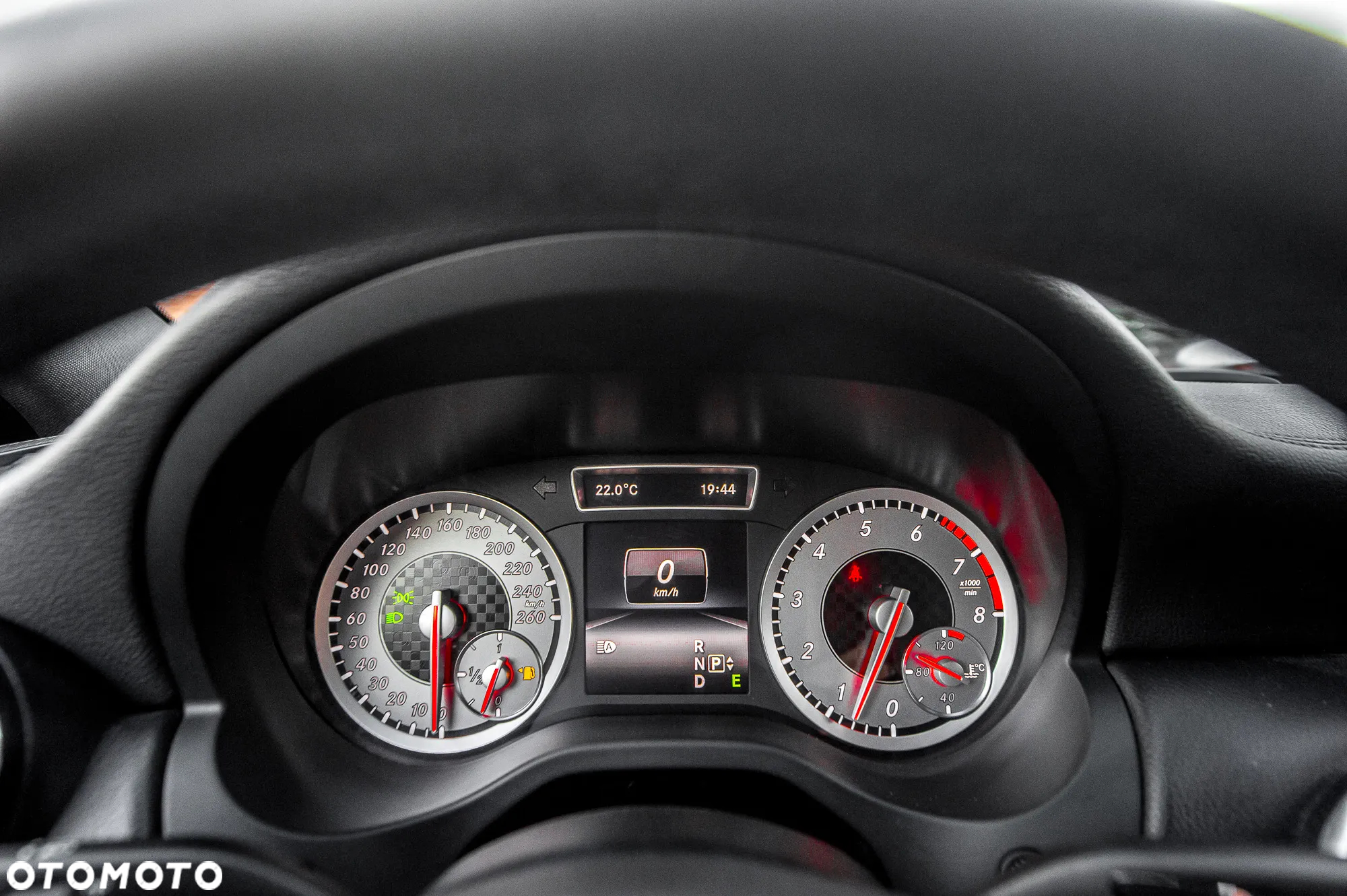 Mercedes-Benz Klasa A 250 4Matic 7G-DCT AMG Line - 28