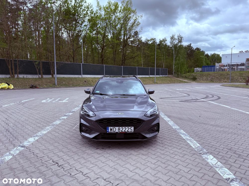 Ford Focus 1.5 EcoBoost ST-Line - 10