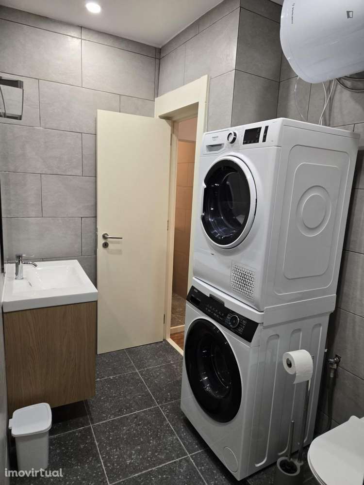 Quarto - localizado em Bairro Alto Lisbon - Grande imagem: 5/6