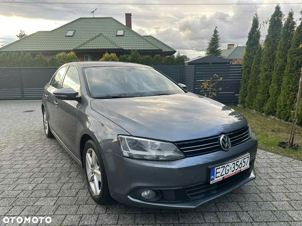 Volkswagen Jetta 1.6 TDI BMT Comfortline - 14