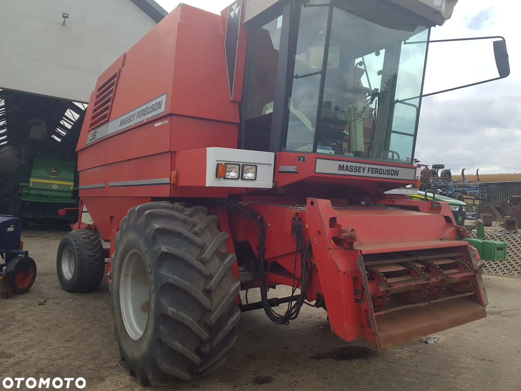 Massey Ferguson 38-Active Roto Separator z hederem Power-Flow - 4