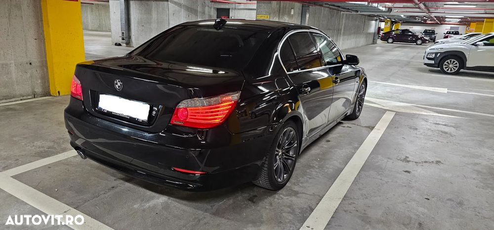 BMW Seria 5 520d Aut. Edition Exclusive - 4