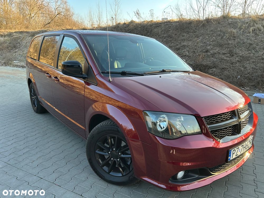 Dodge Grand Caravan - 14