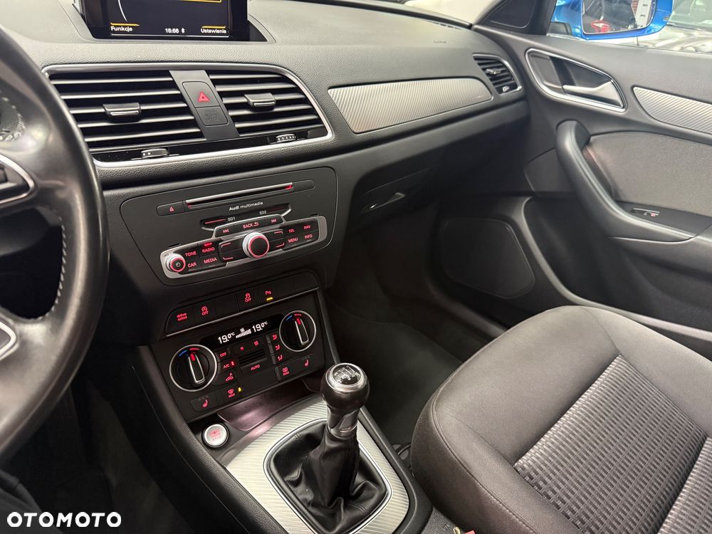 Audi Q3 2.0 TDI Design - 27