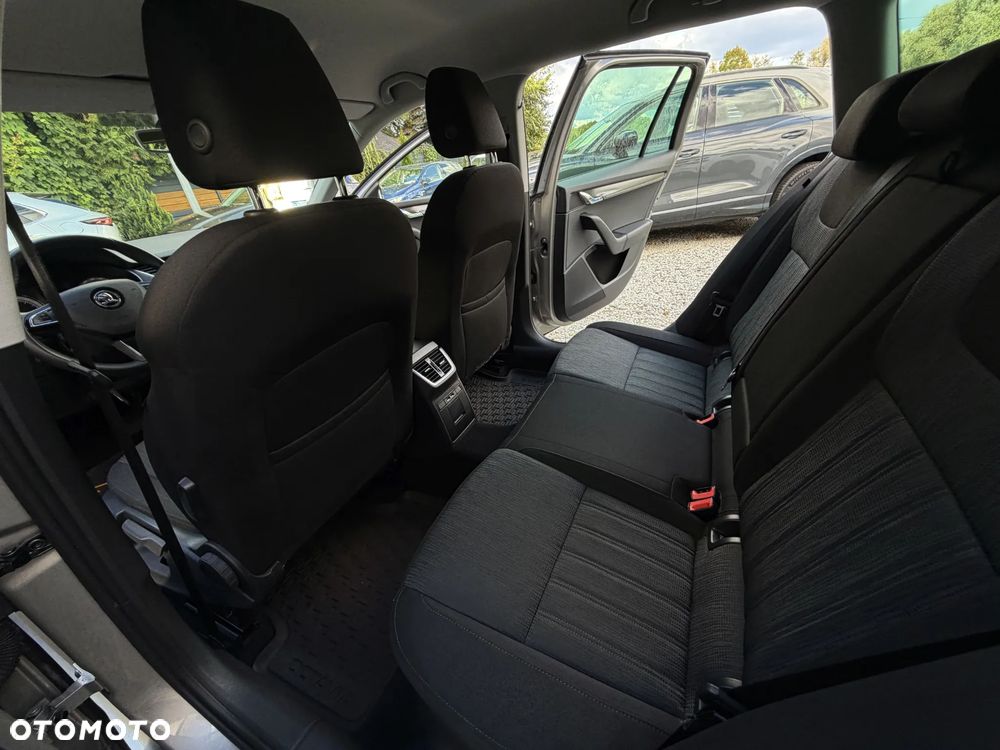 Skoda Octavia - 20