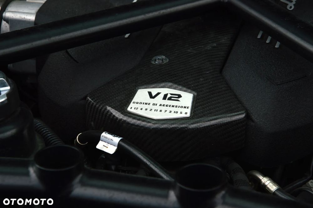Lamborghini Aventador S - 15