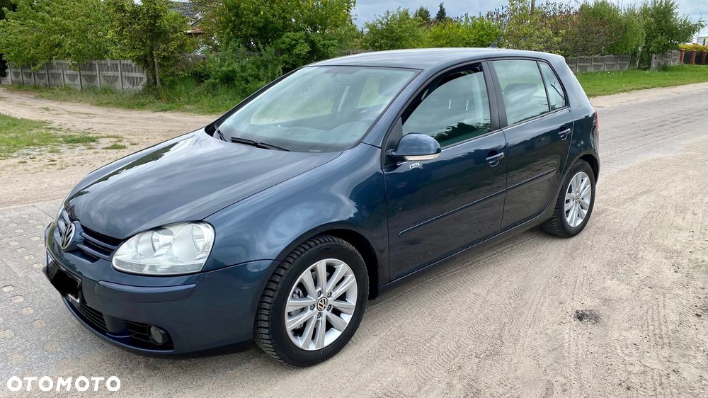 Volkswagen Golf 2.0 TDI Highline - 13