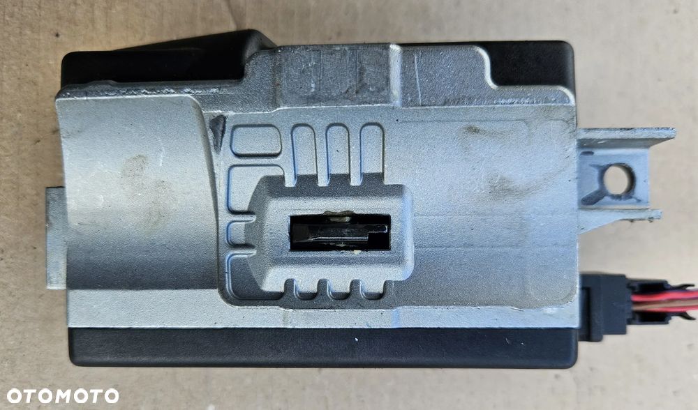 Audi A4 B8 blokada kierownica rygiel 8K0905852D - 2