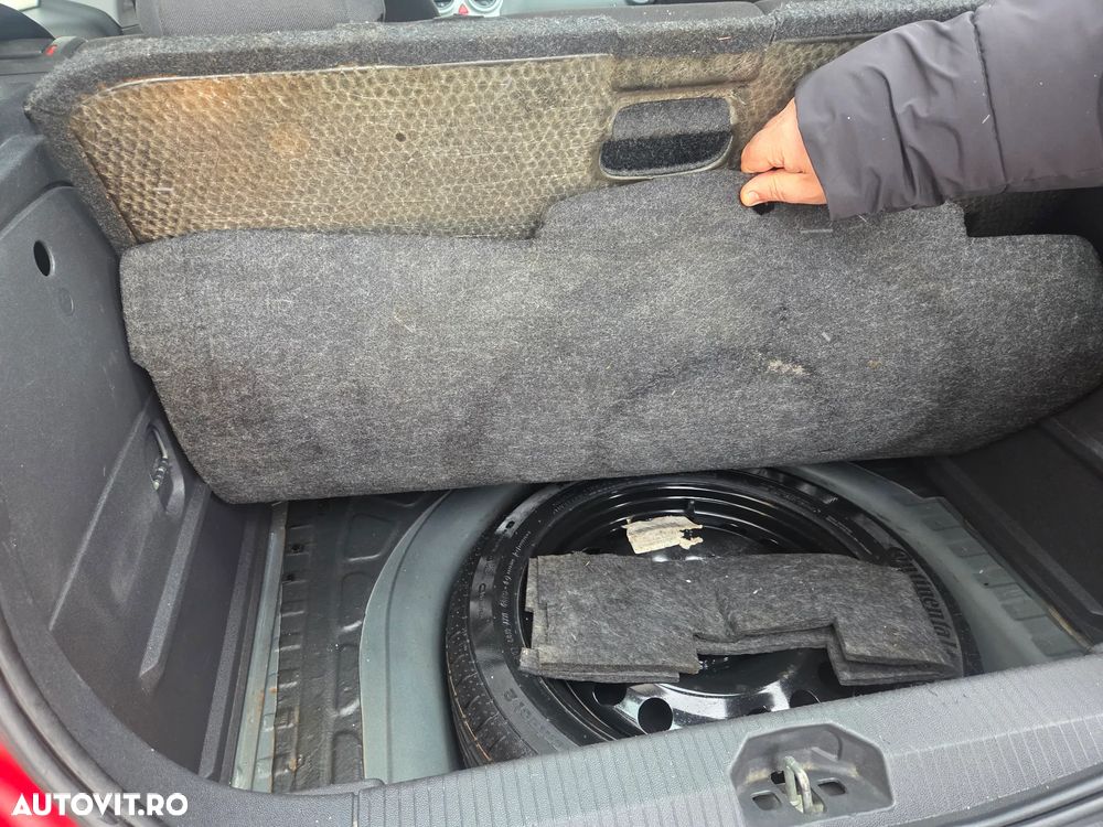 Opel Corsa 1.4 16V Color Edition - 6