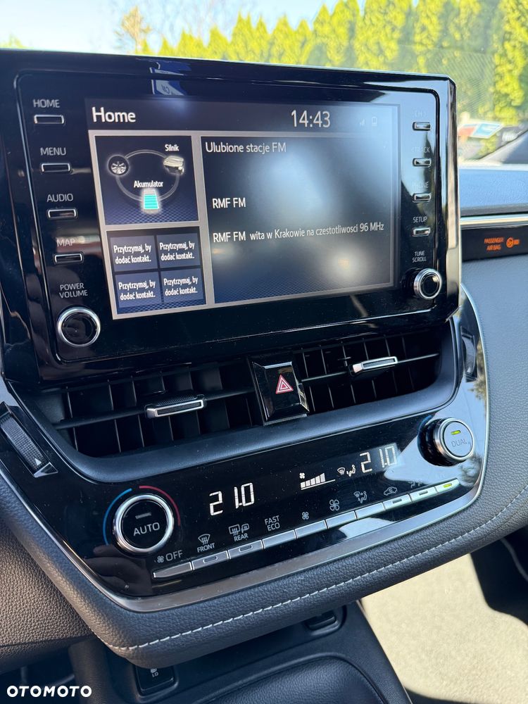 Toyota Corolla 2.0 Hybrid Comfort - 11