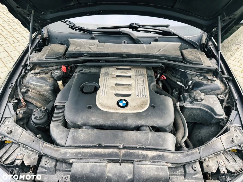 BMW Seria 3 330d xDrive - 10