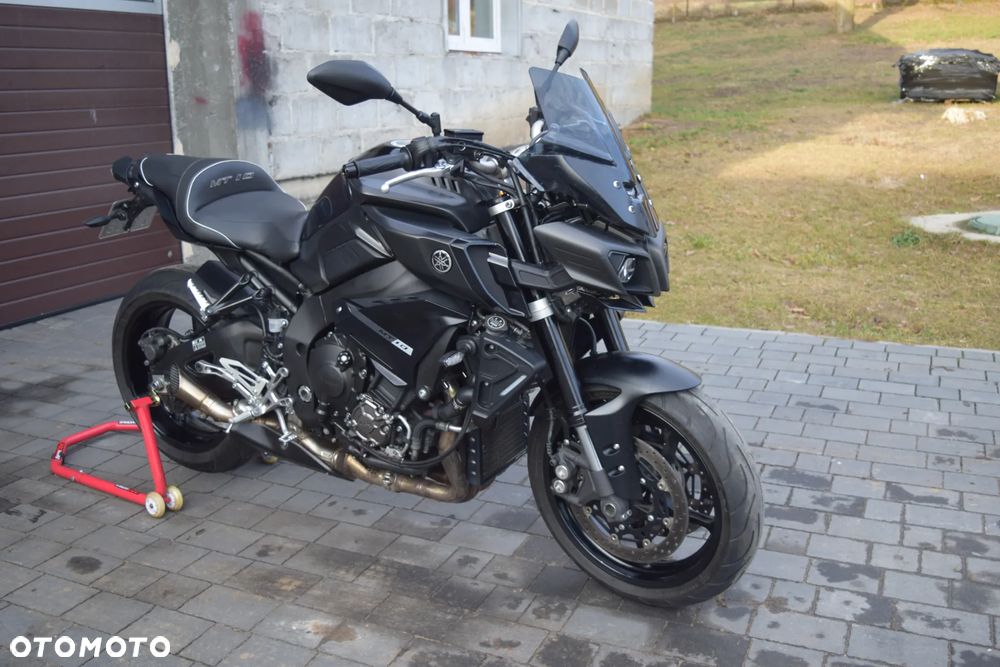 Yamaha MT - 7