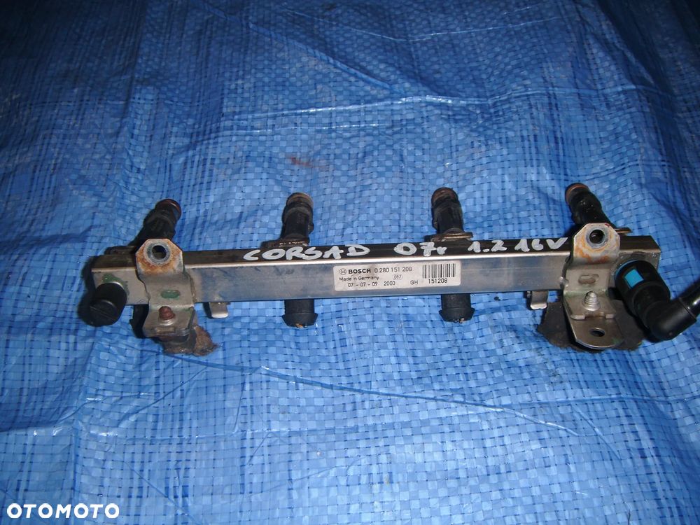opel corsa d  1.2 16v 07r listwa wtryskowa kompletna 0280151208 - 1