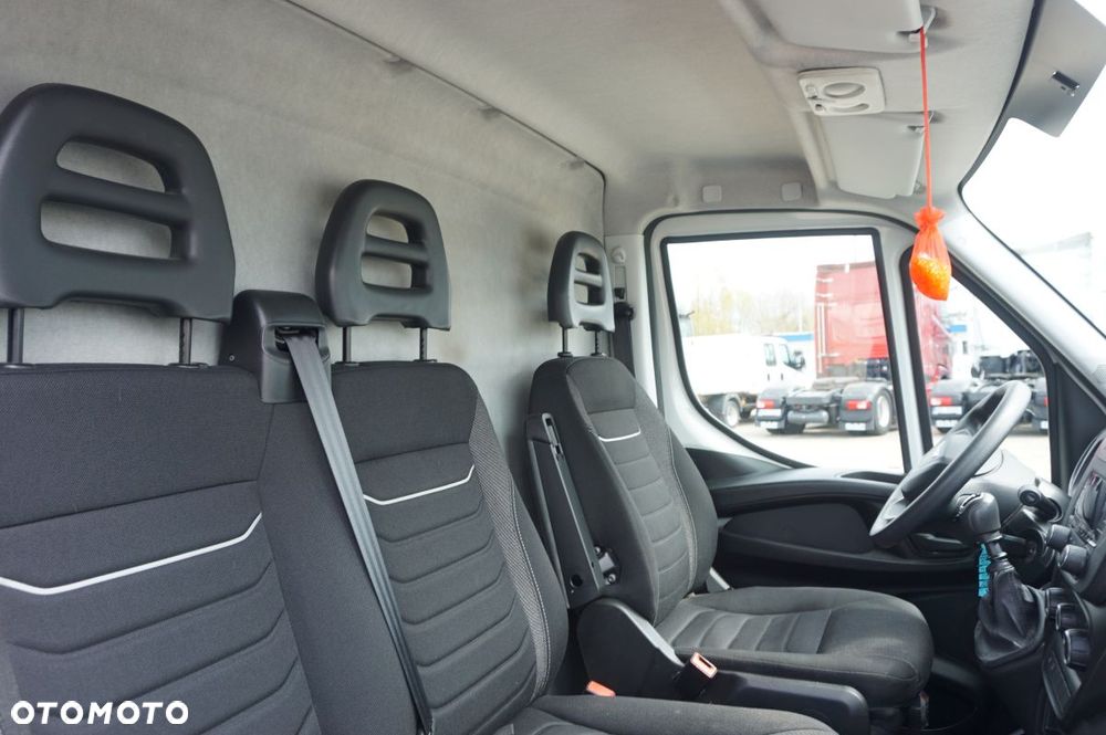 Iveco 35S16 - 11