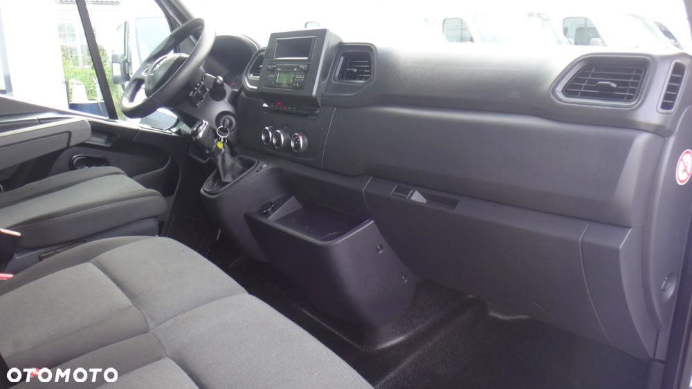 Renault Master - 10