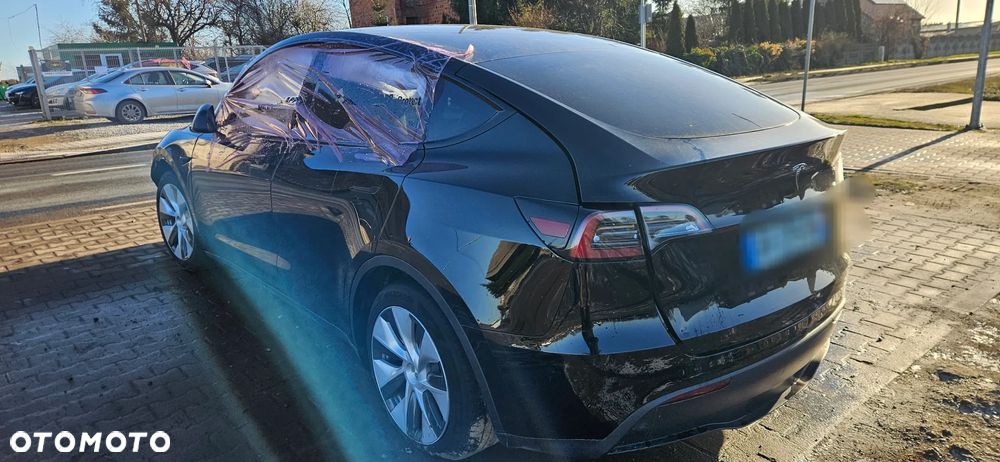 Tesla Y RWD - 3