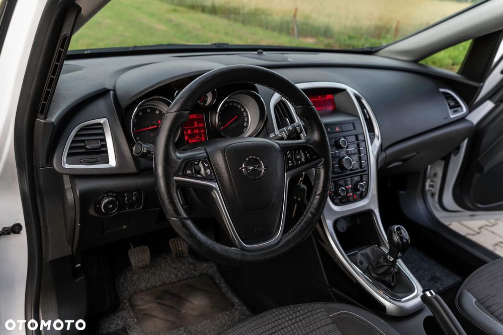 Opel Astra 1.6 Style - 31