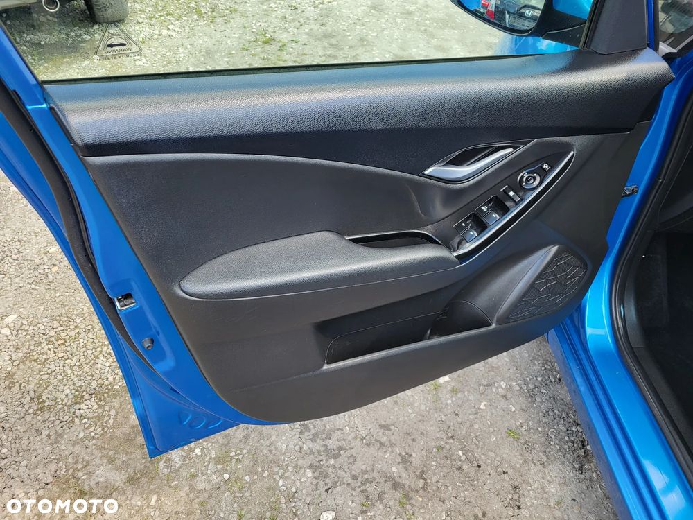 Hyundai ix20 1.6 blue YES Silver - 11