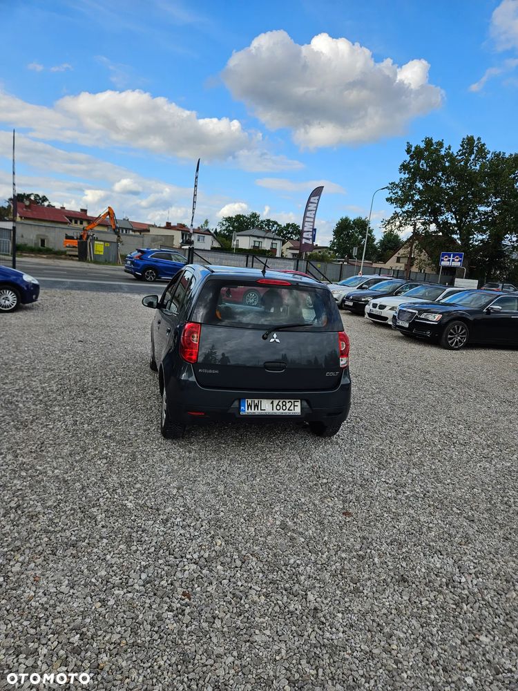 Mitsubishi Colt 1.3 Intense - 12