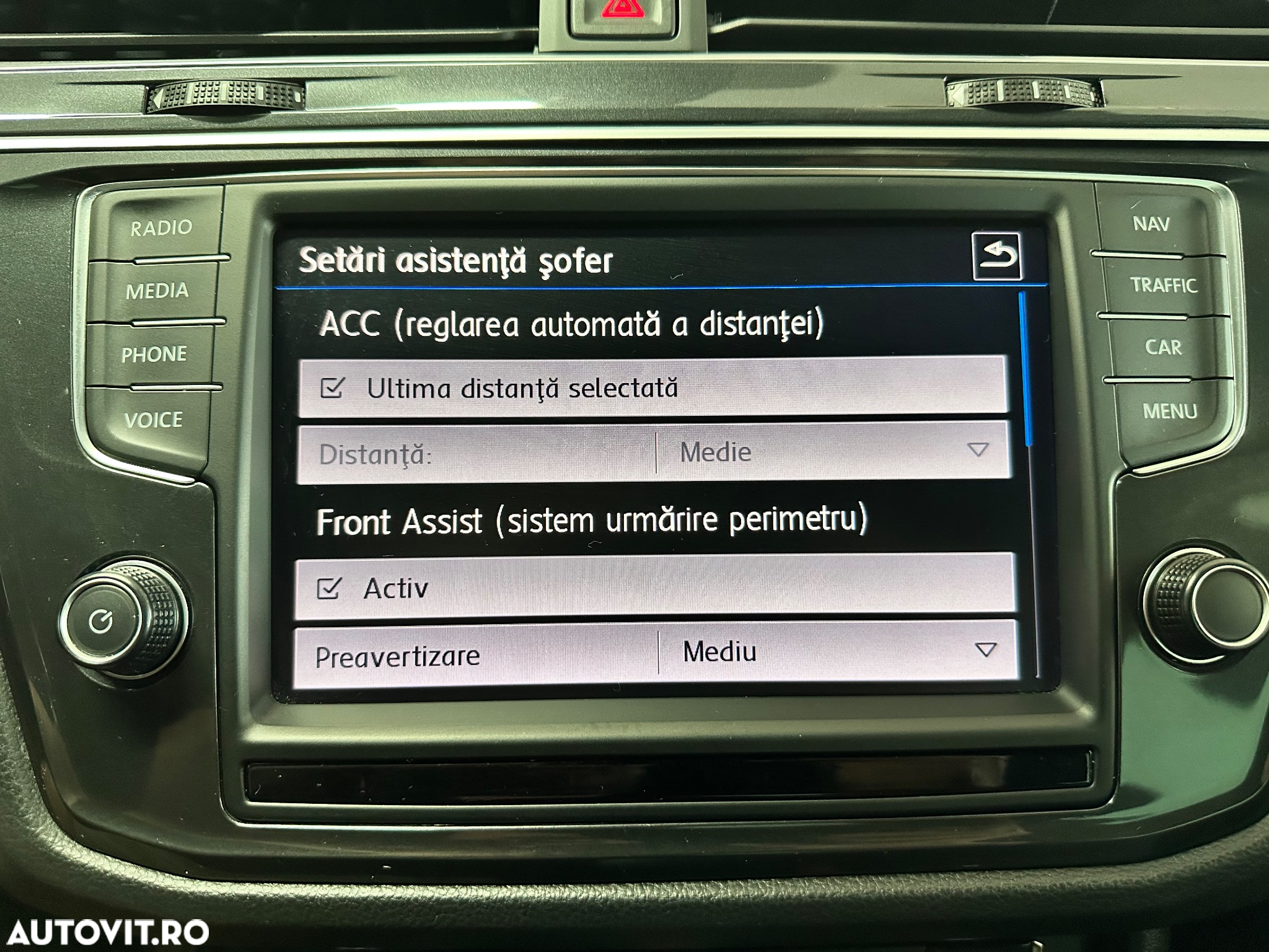 Volkswagen Tiguan 2.0 TDI SCR 4MOTION DSG R-Line - 20