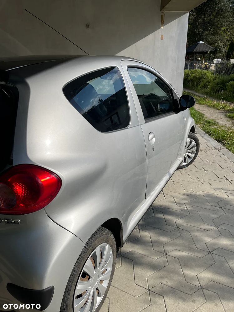 Toyota Aygo - 8