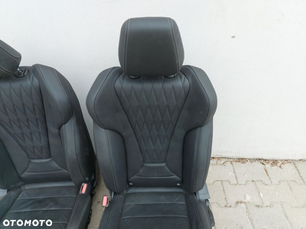 BMW U06 220d FOTELE KANAPA KOMPLET - 5
