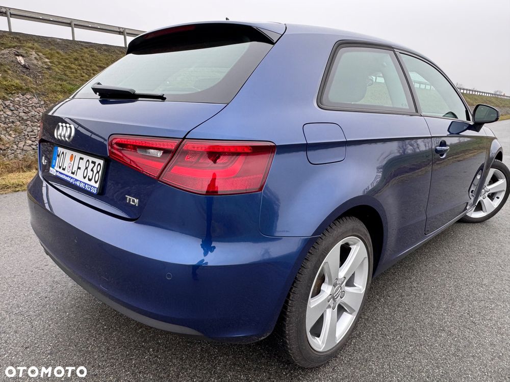 Audi A3 3-drzwiowe 2.0 TDI S tronic Attraction - 5