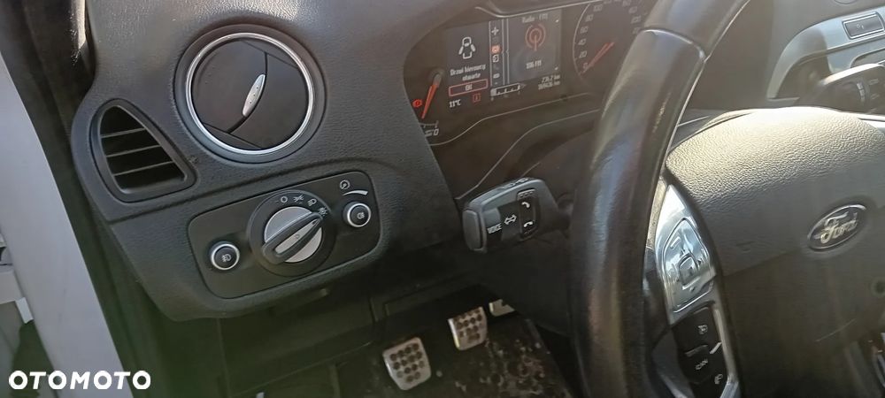 Ford S-Max 2.2 TDCi DPF Platinium X - 32