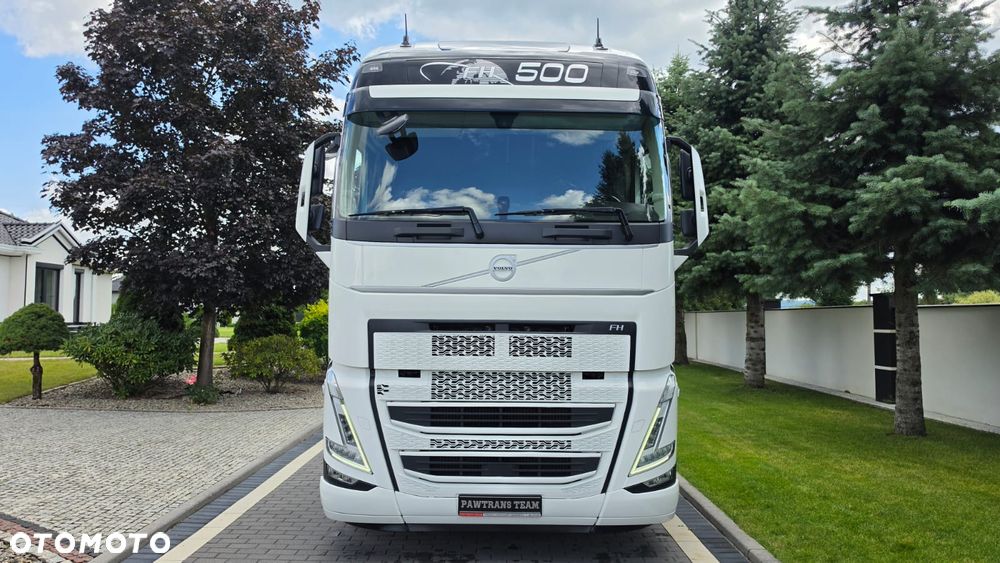 Volvo ///FH///500///2023/// GLOBETROTTER///XXL///FULL LED/// VIRTUAL COCPIT///KLIMATYZACJA POSTOJOWA///ZABUDOWY MIĘDZYOSIOWE///WAGA///RADARY/// KAMERA///STAN BARDZO DOBRY - 6