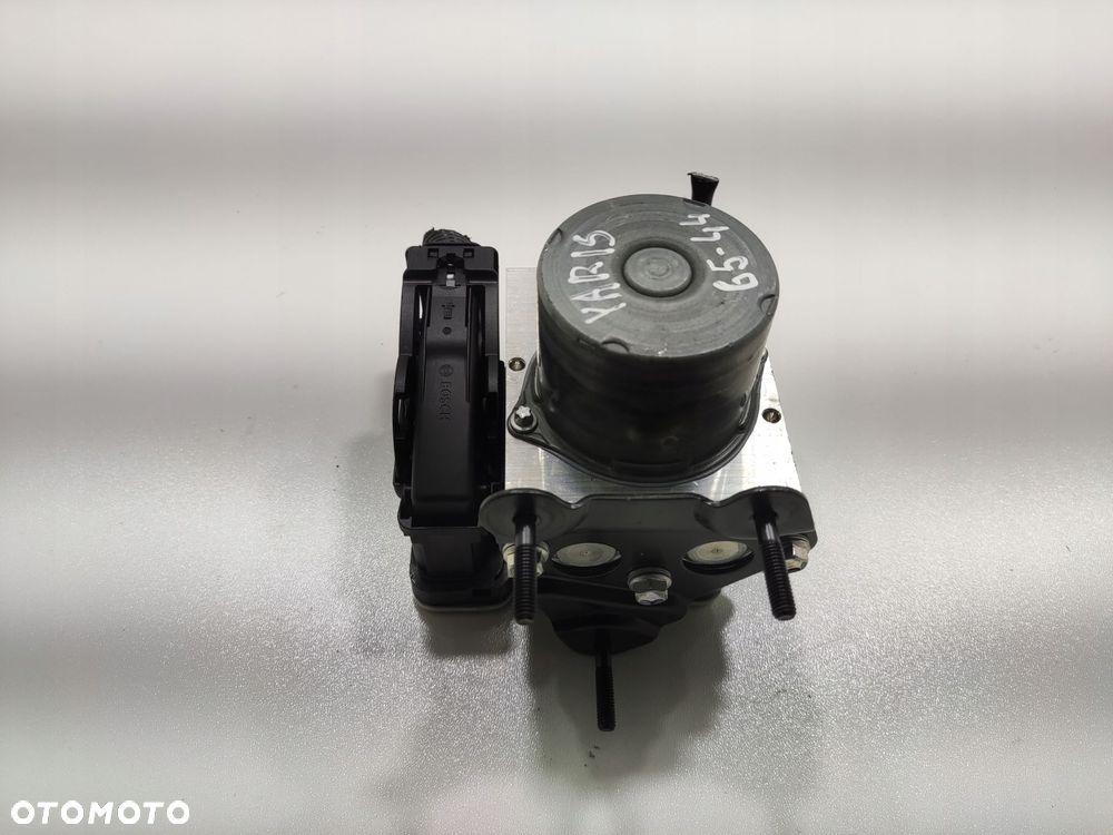 pompa sterownik abs toyota yaris cross 2020-2025 44540-0d540 - 2