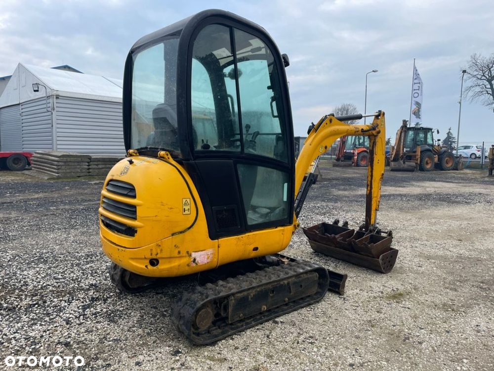 JCB 8018 - 2