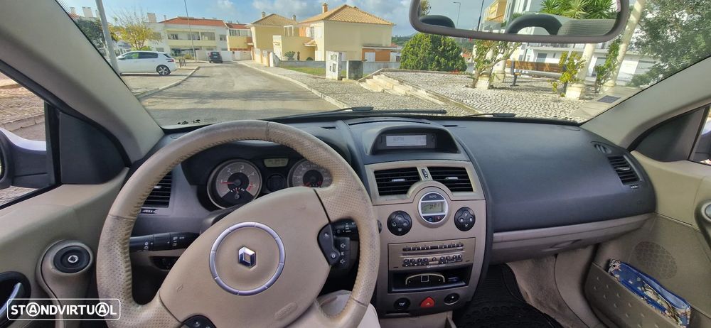 Renault Mégane CC 1.5 dCi Privilège - 13