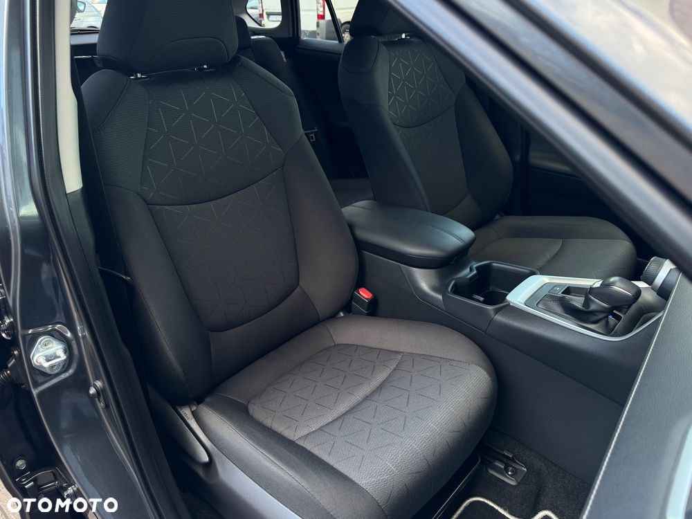 Toyota RAV4 - 14