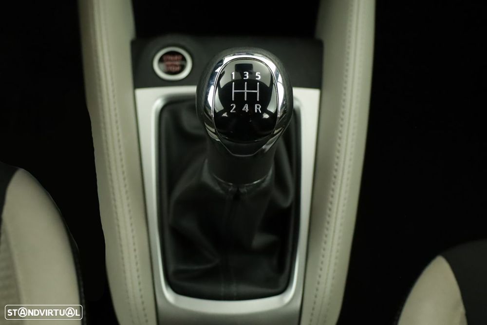 Nissan Micra 1.0 IG-T Tekna - 14