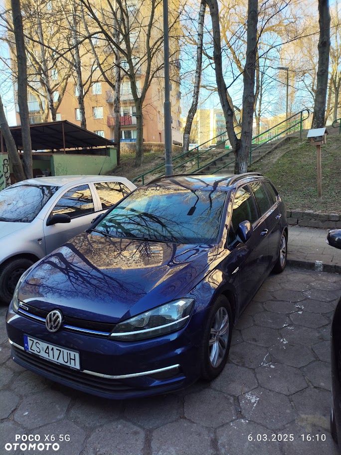 Volkswagen Golf 1.5 TSI BlueMotion ACT DSG Comfortline - 2