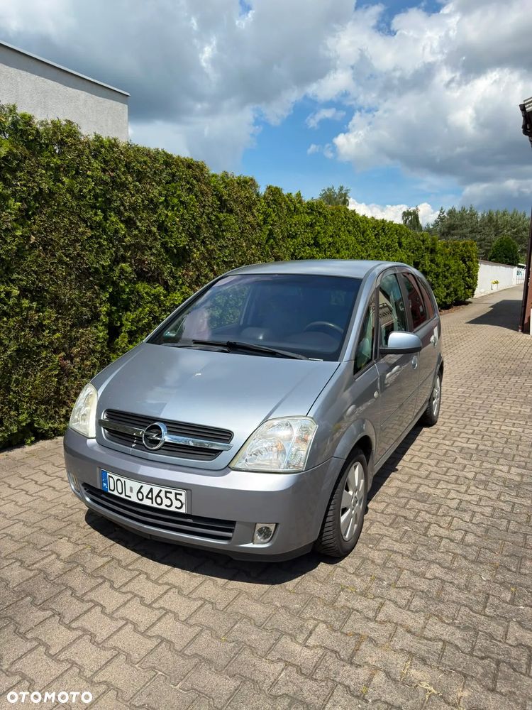 Opel Meriva 1.8 Cosmo - 2