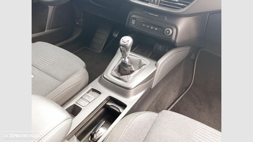 Ford Focus SW 1.0 EcoBoost MHEV Active X - 12