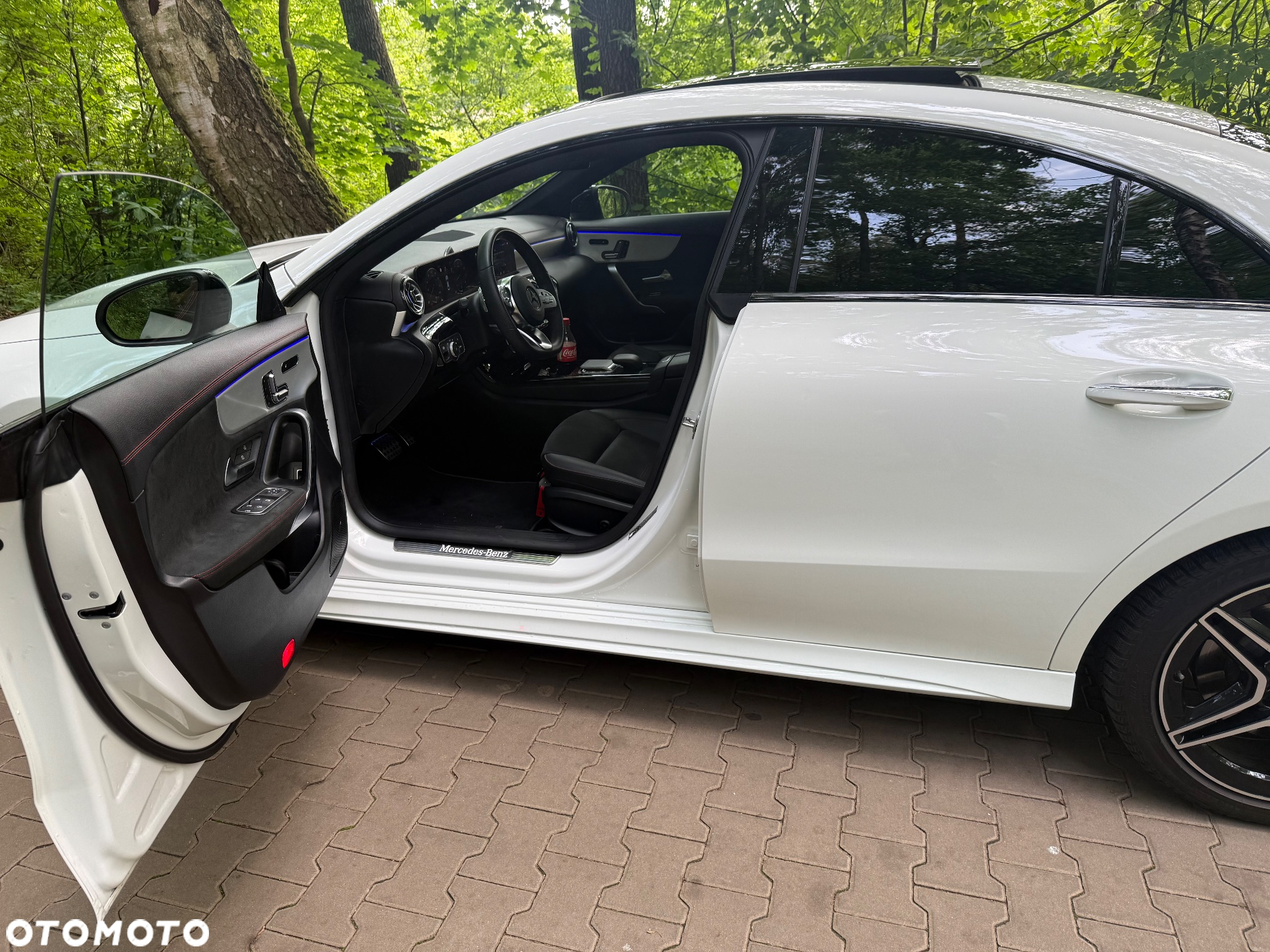Mercedes-Benz CLA 250 4-Matic AMG Line 7G-DCT - 18